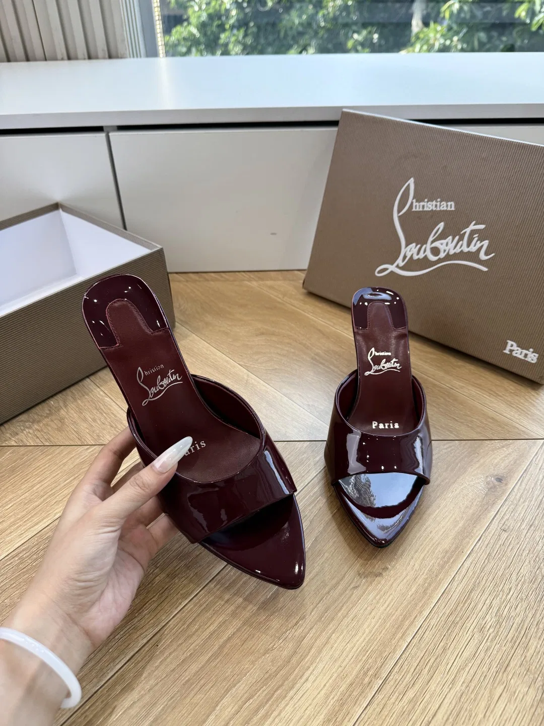 LOUBOUTIN 27FW MSFBUNF 012 구두 13