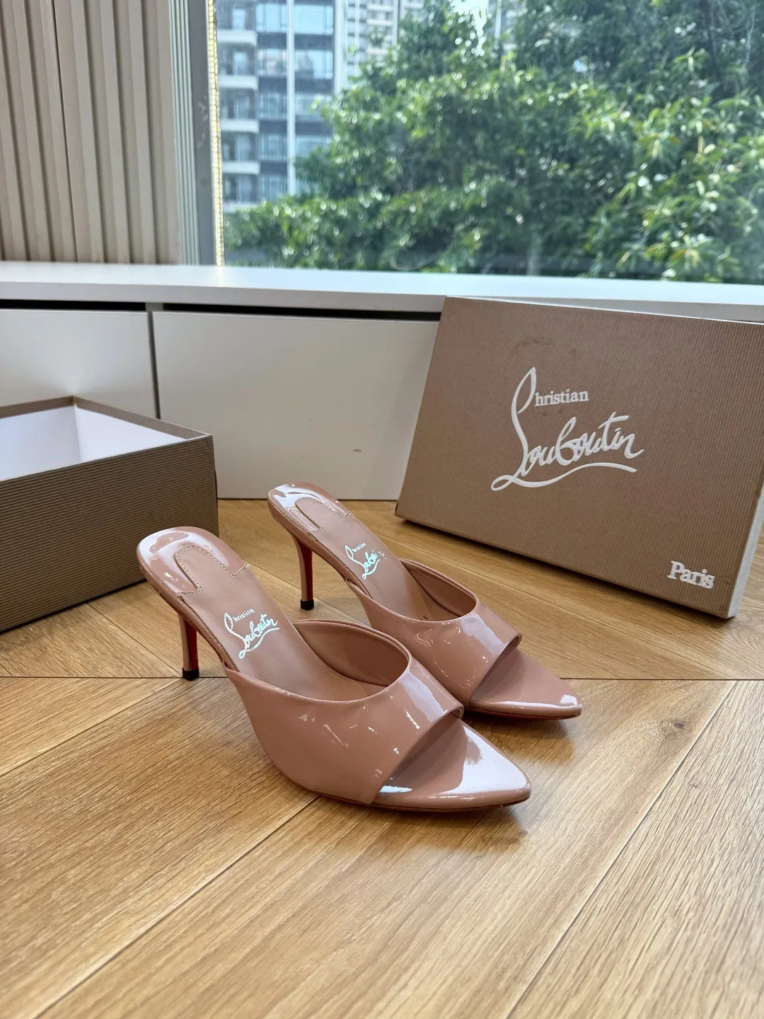 LOUBOUTIN 27FW MSFBUNF 012 구두 24