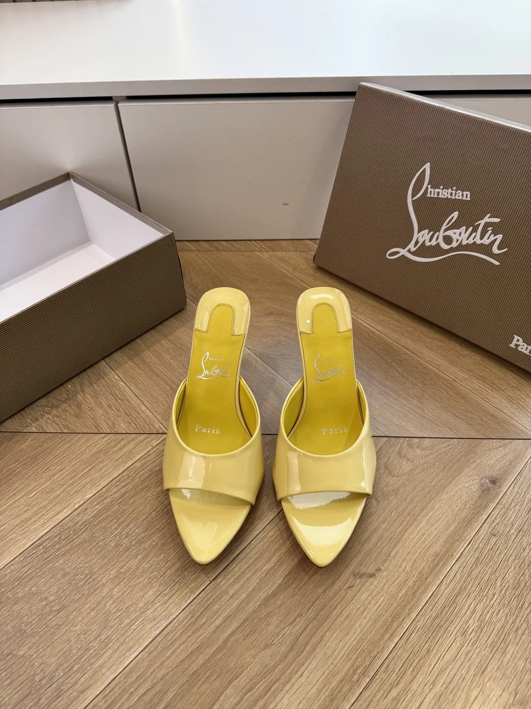 LOUBOUTIN 27FW MSFBUNF 012 구두 28