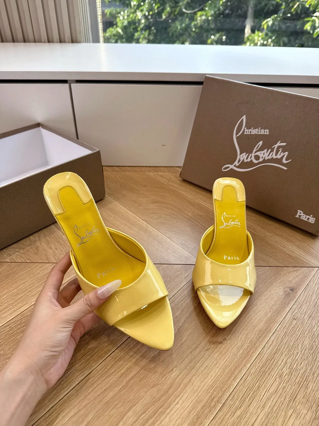 LOUBOUTIN 27FW MSFBUNF 012 구두 31
