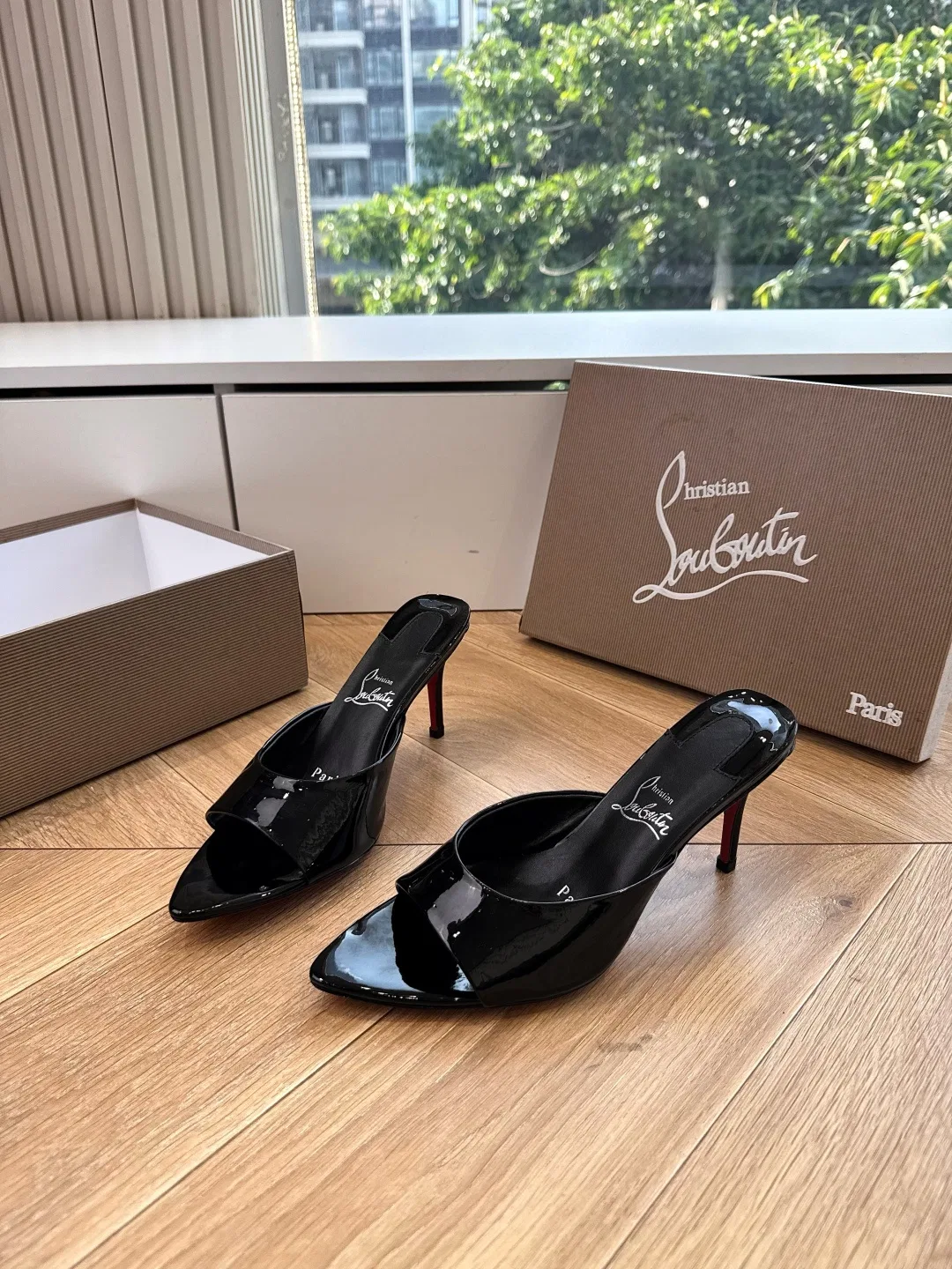 LOUBOUTIN 27FW MSFBUNF 012 구두 38