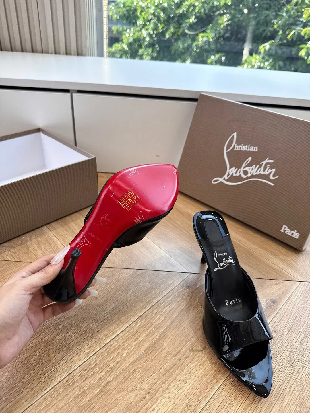 LOUBOUTIN 27FW MSFBUNF 012 구두 45