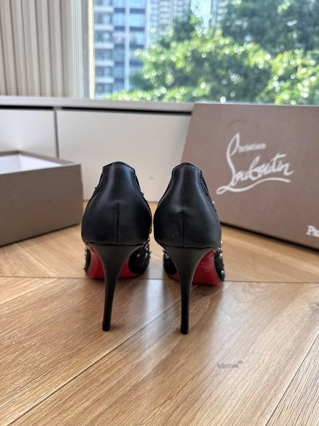 LOUBOUTIN 27FW MSFBUNF 013 구두 8