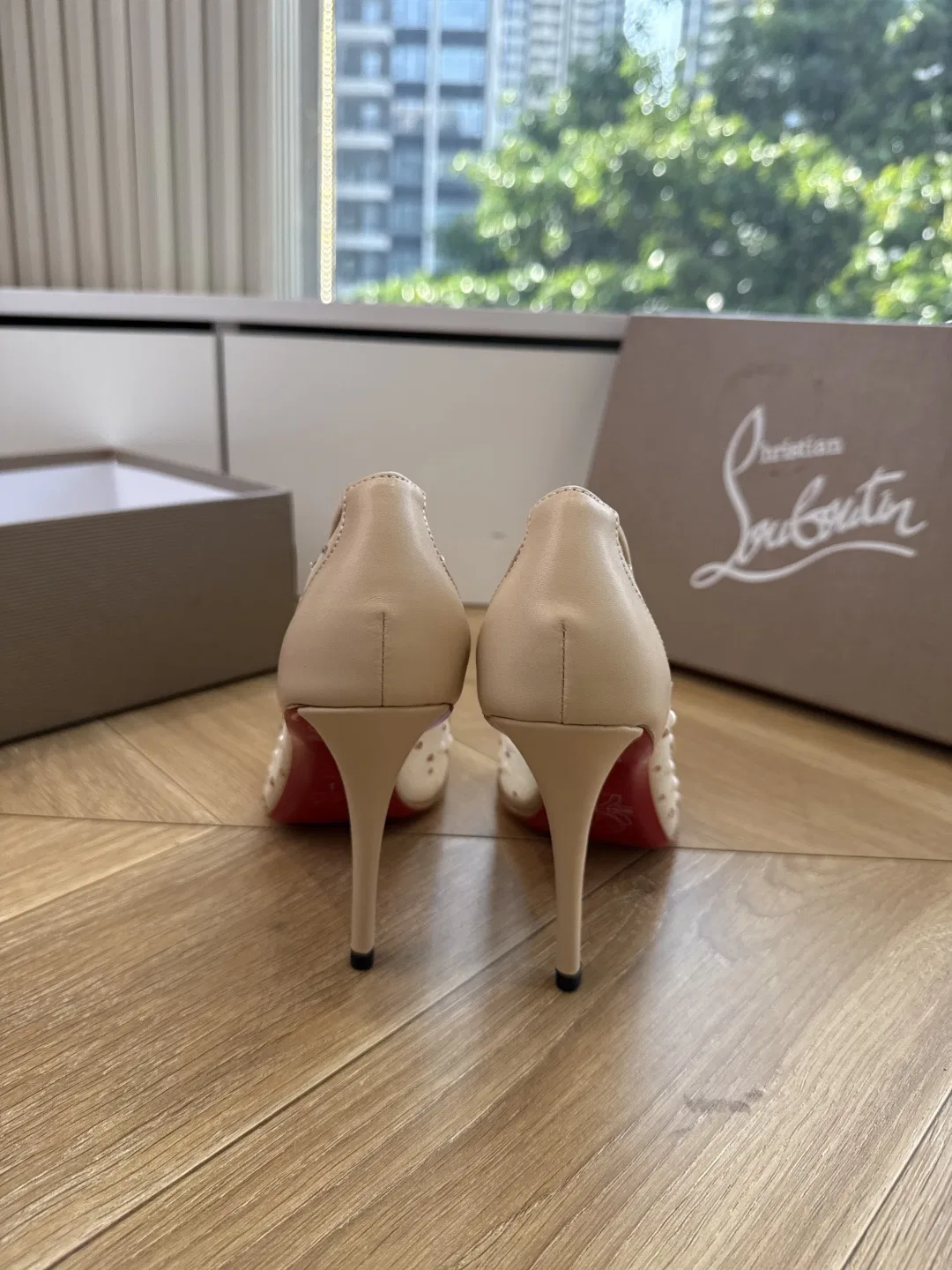 LOUBOUTIN 27FW MSFBUNF 013 구두 17