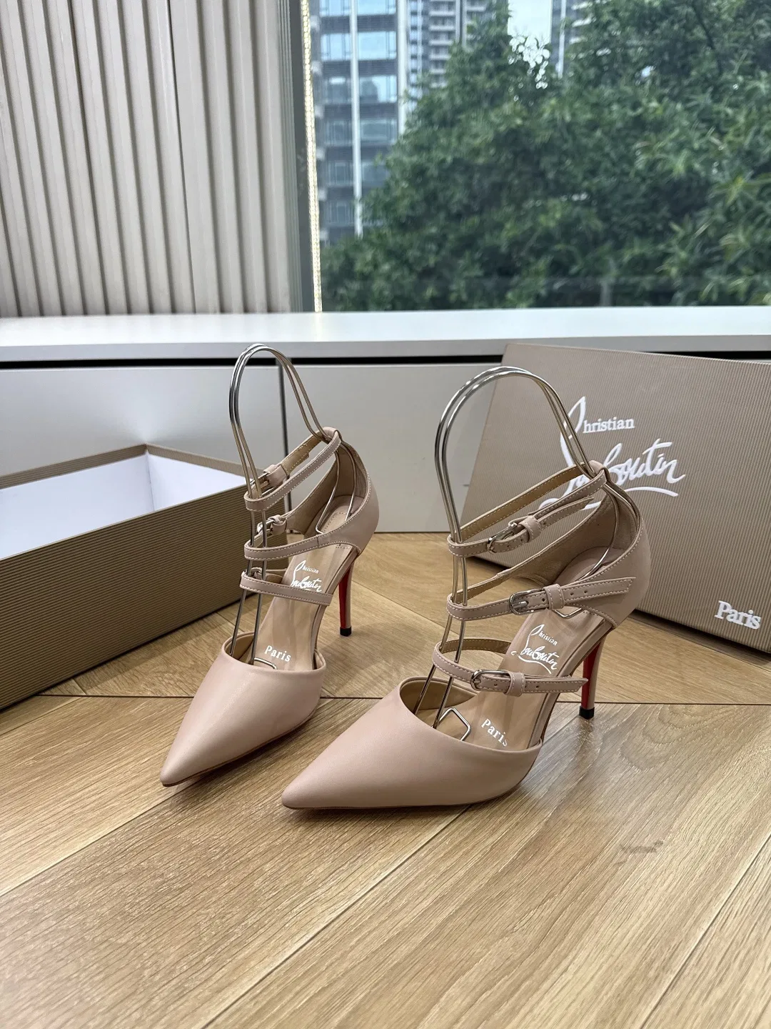 LOUBOUTIN 27FW MSFBUNF 014 구두 10
