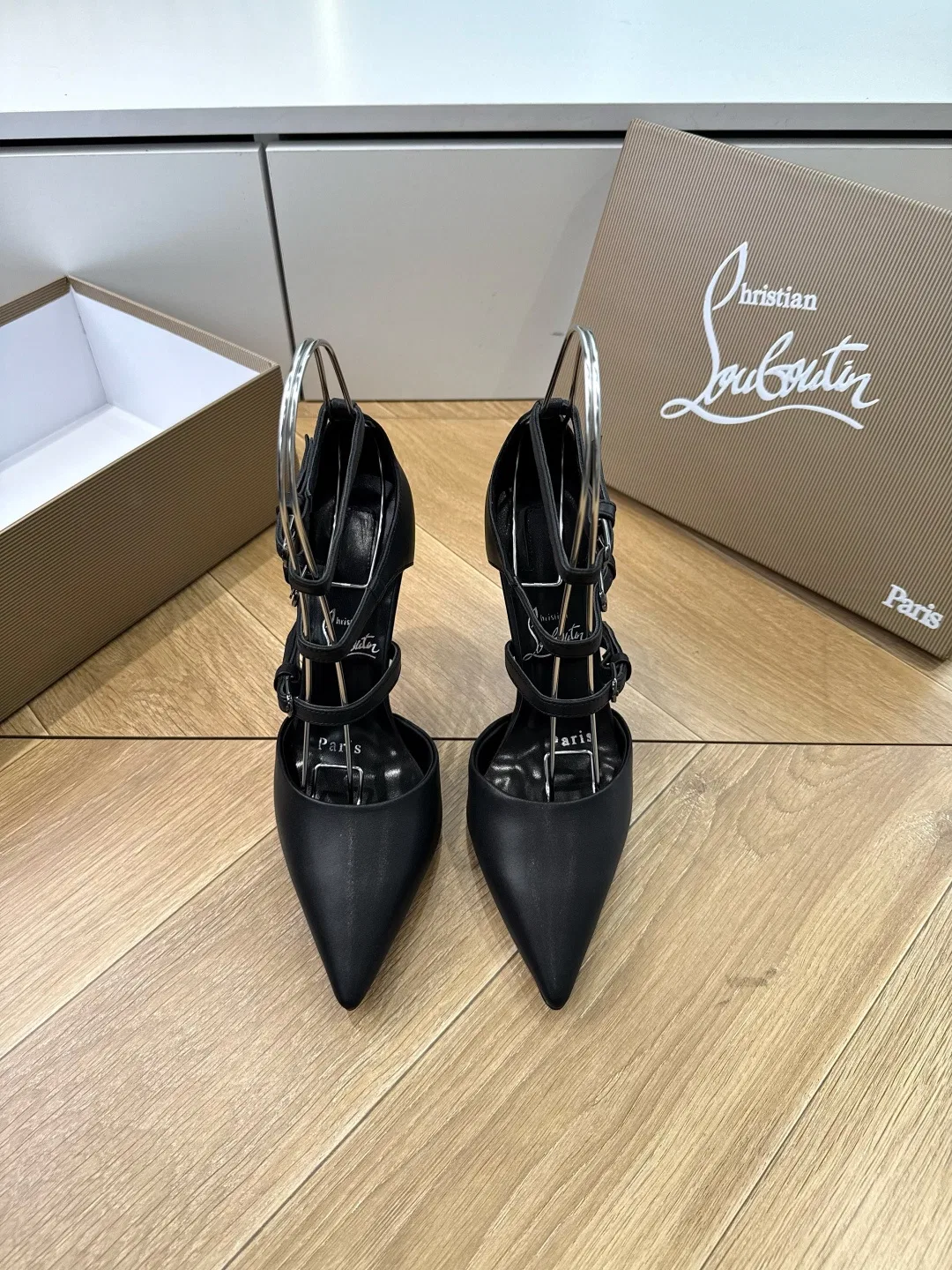 LOUBOUTIN 27FW MSFBUNF 014 구두 18