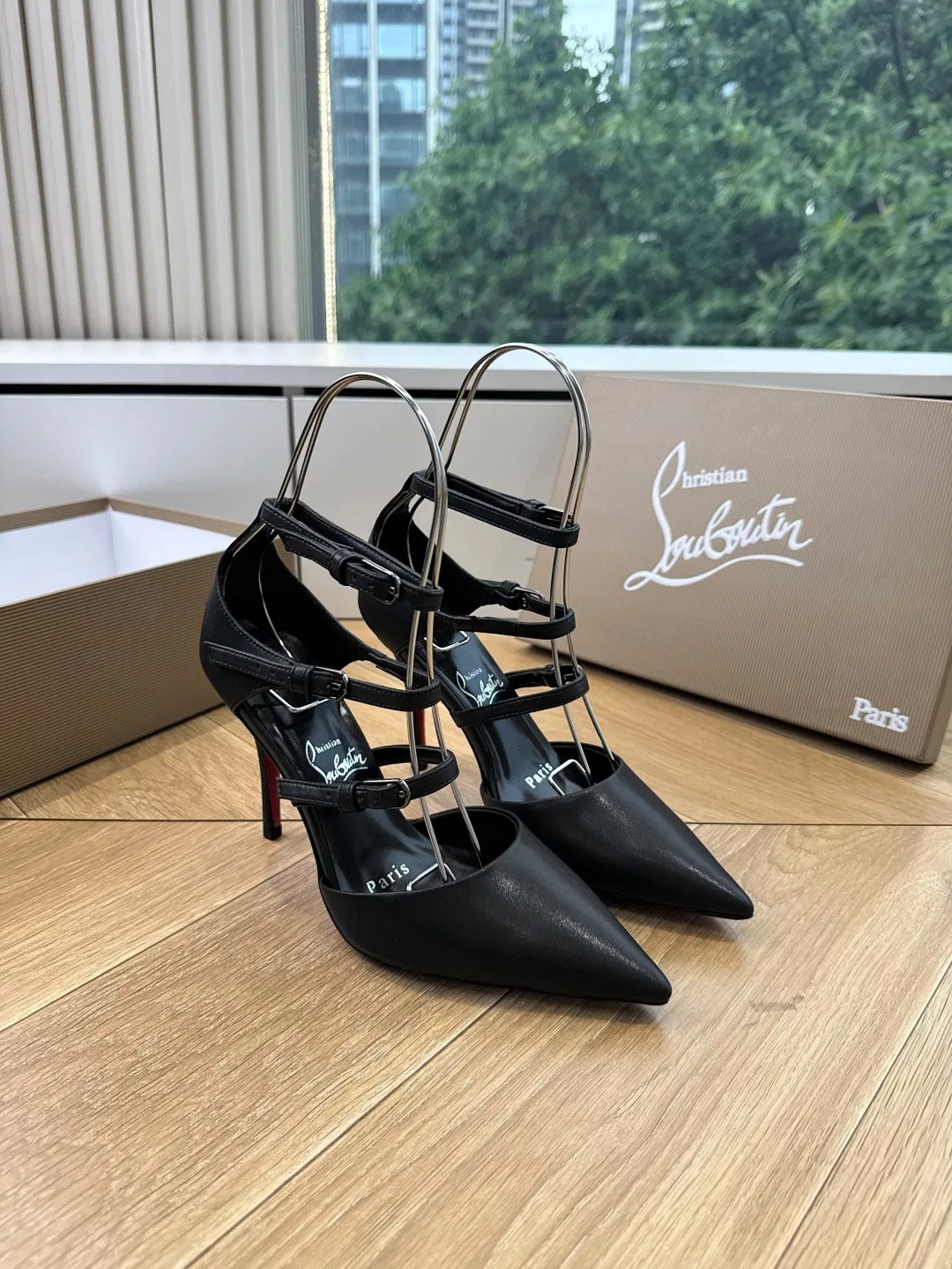 LOUBOUTIN 27FW MSFBUNF 014 구두 23