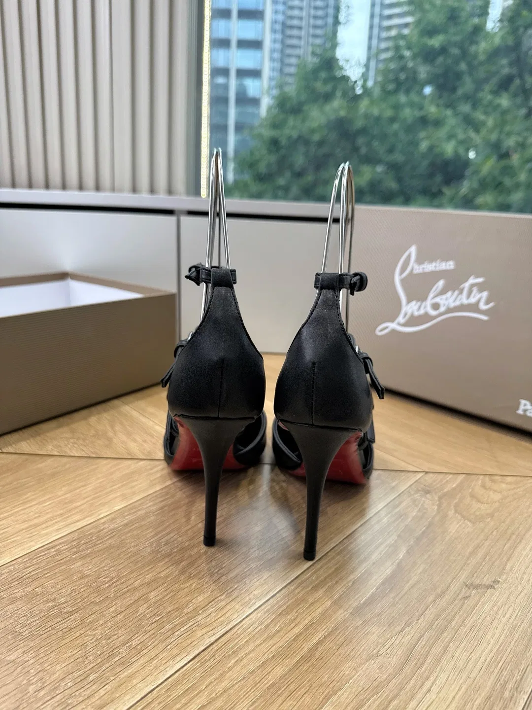 LOUBOUTIN 27FW MSFBUNF 014 구두 25