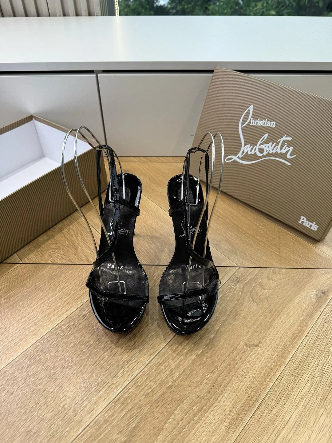 LOUBOUTIN 27FW MSFBUNF 015 구두 19