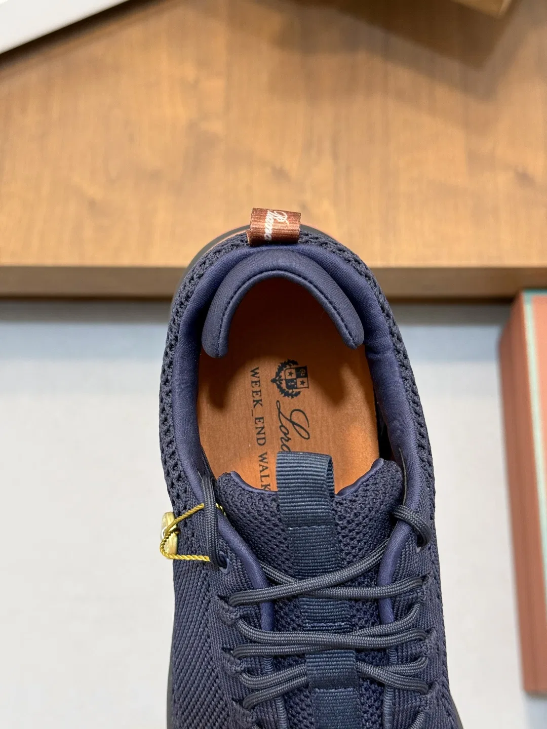 LP 27FW GKJJQIF 001 스니커즈 16