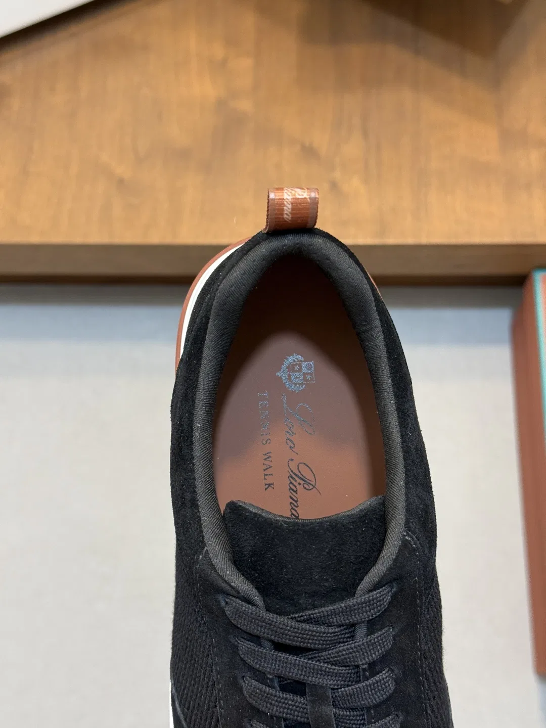 LP 27FW GKJJQIF 002 스니커즈 7
