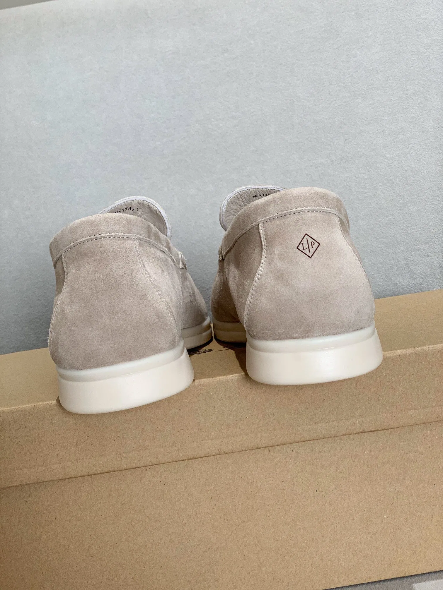 LP 27FW UAIYWAD 001 로퍼 148