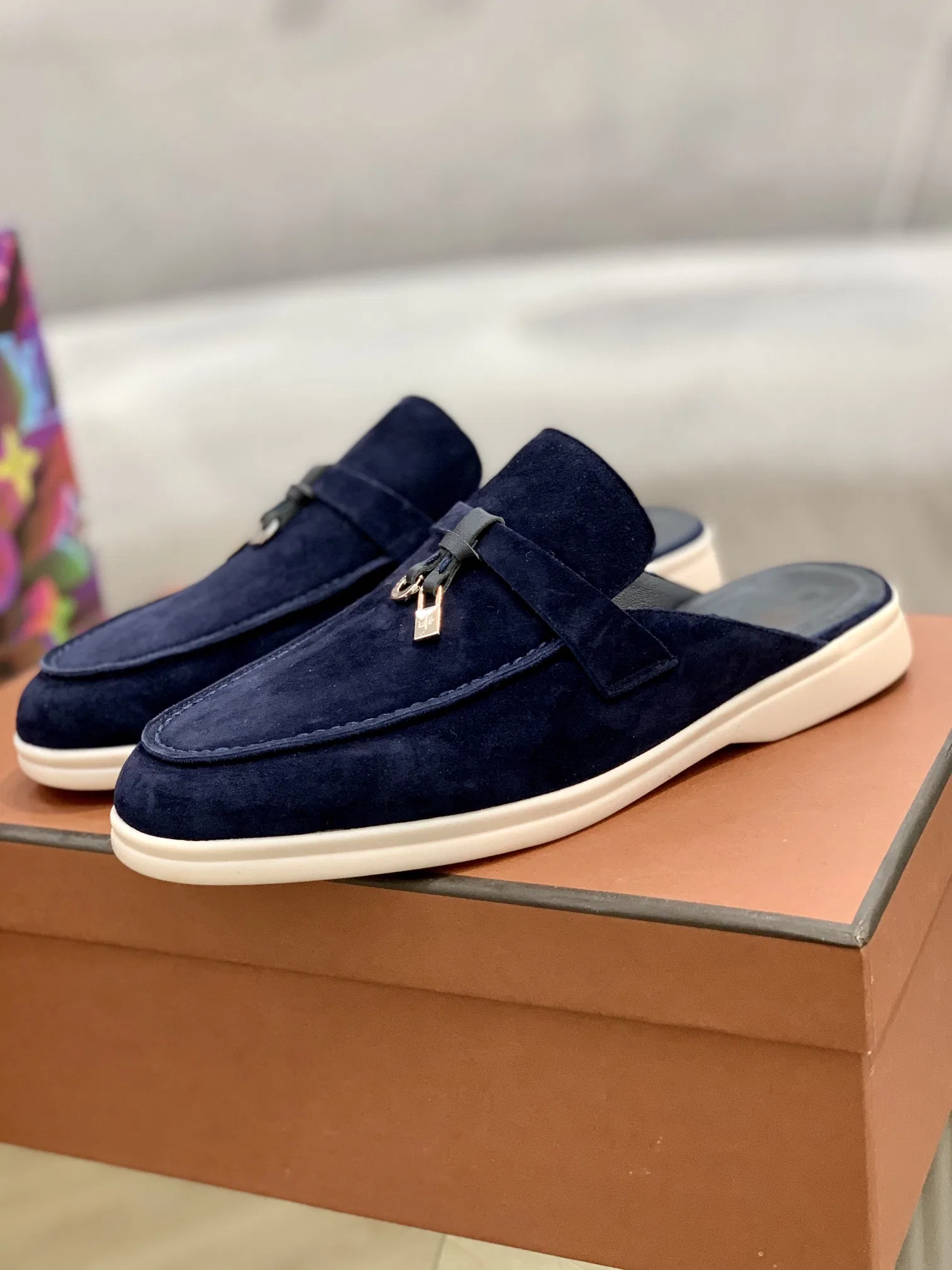 LP 27FW UAIYWAD 008 로퍼 70