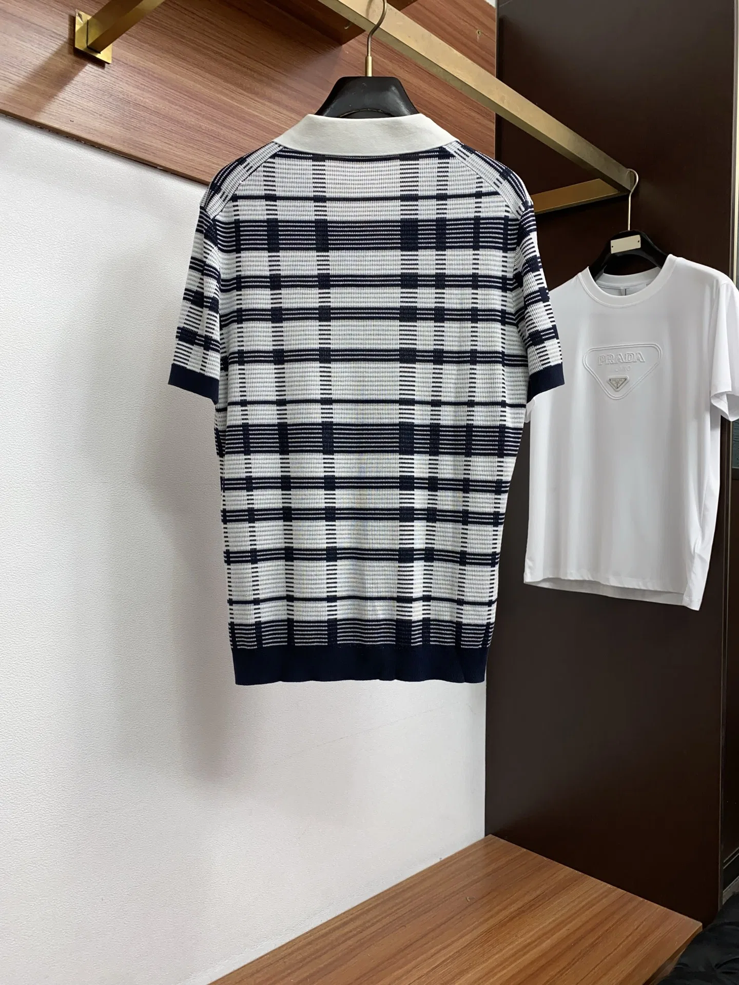 LP 27FW UOUXSPU 022 폴로반팔티셔츠 9