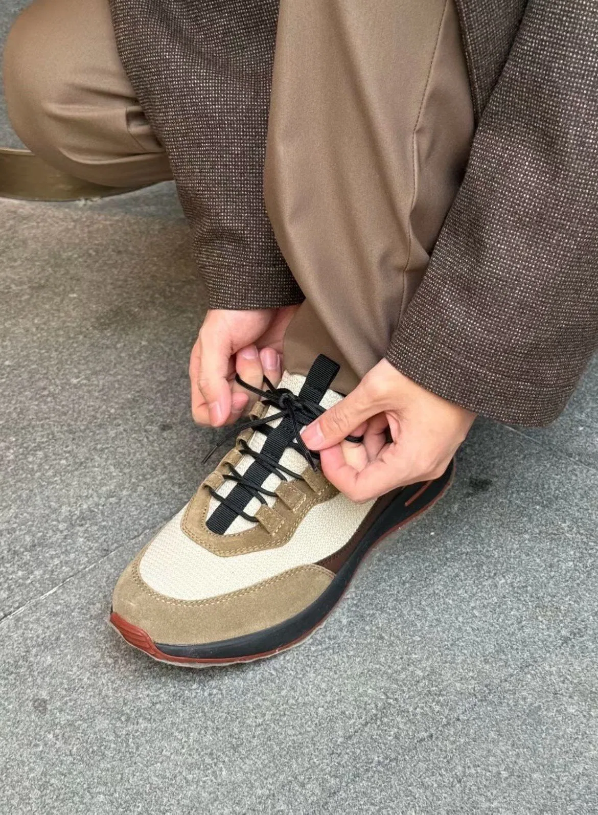 LP 27FW UOUXSPU 024 스니커즈 17