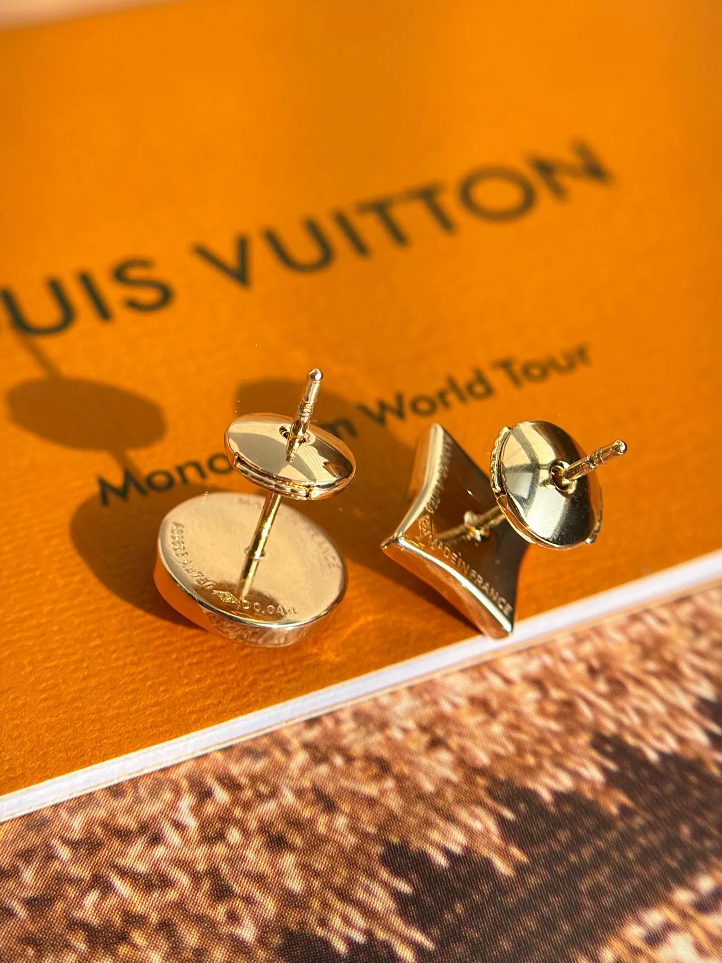 LV 27FW AKUCGHD 023 귀걸이 8