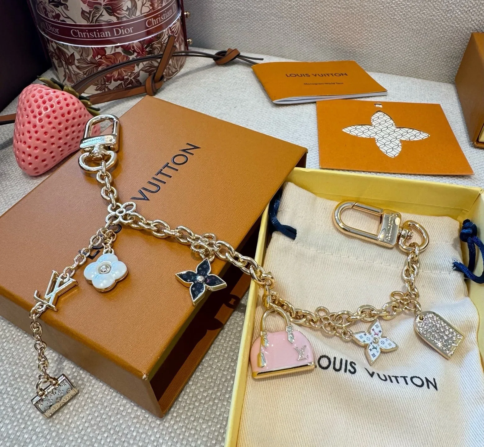 LV 27FW AKUCGHD 030 목걸이 8