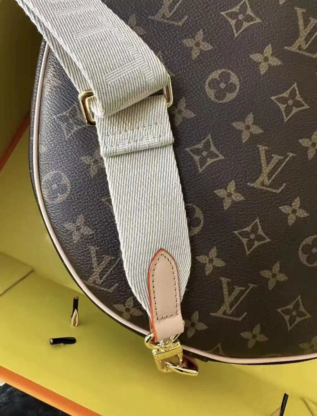 LV 27FW AKUCGHD 036 테니스라켓 7