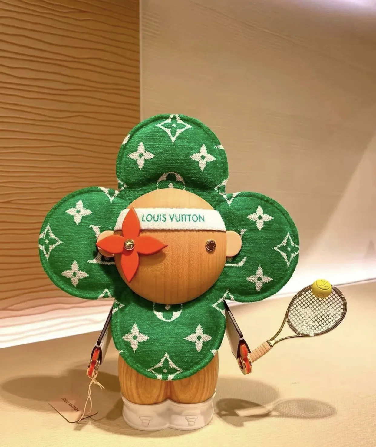 LV 27FW AKUCGHD 038 피규어 17