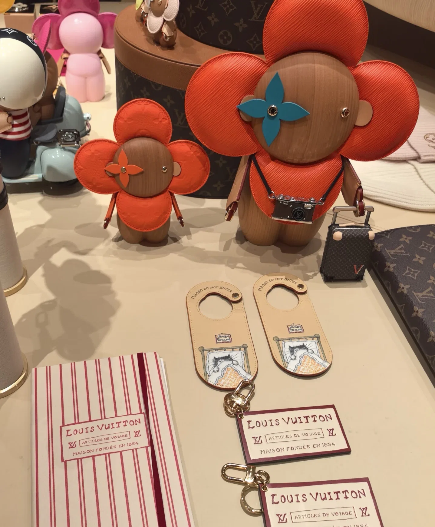 LV 27FW AKUCGHD 038 피규어 35