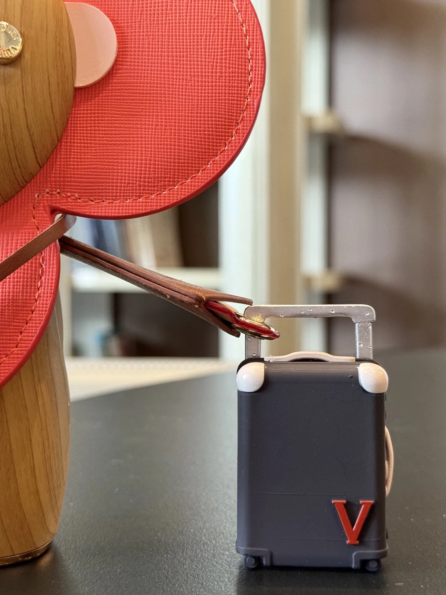 LV 27FW AKUCGHD 038 피규어 40