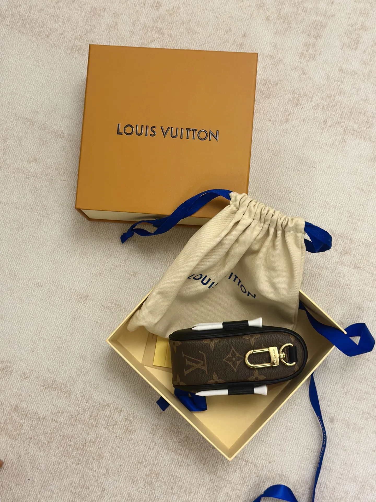LV 27FW AKUCGHD 041 골프공케이스 11