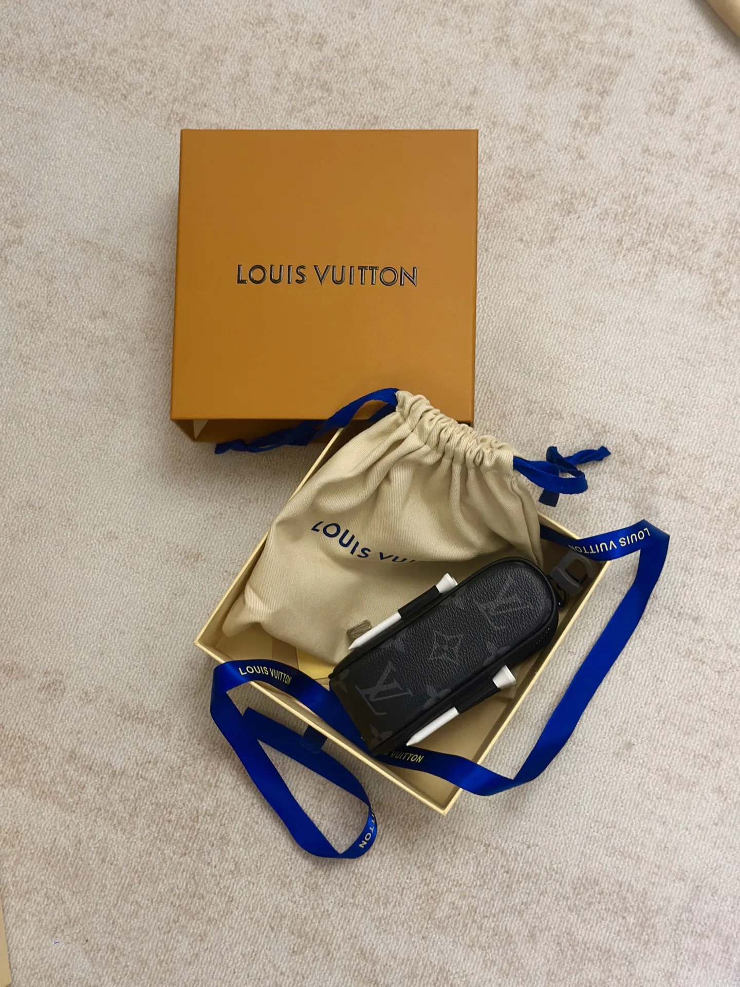 LV 27FW AKUCGHD 041 골프공케이스 19