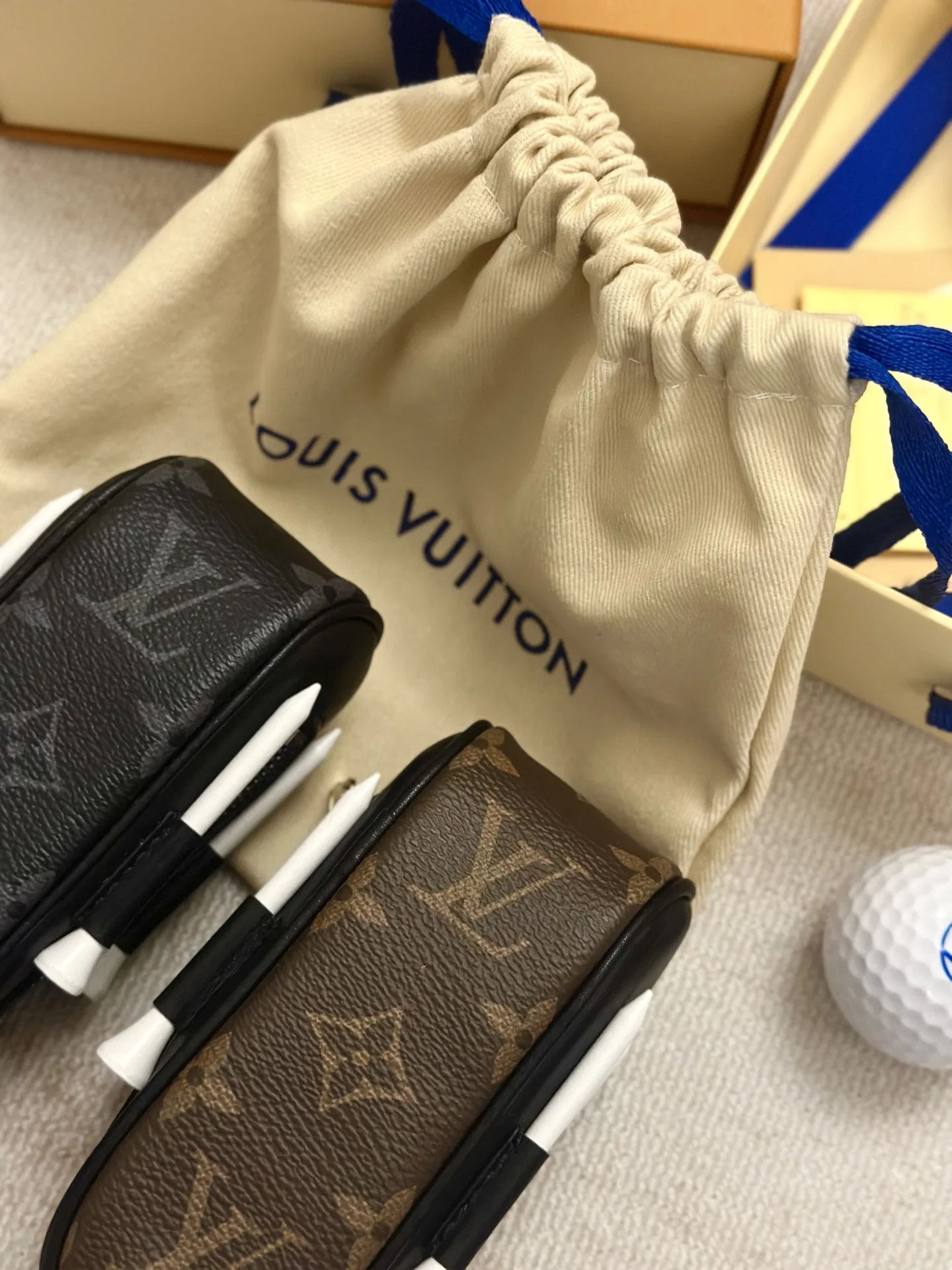 LV 27FW AKUCGHD 041 골프공케이스 28