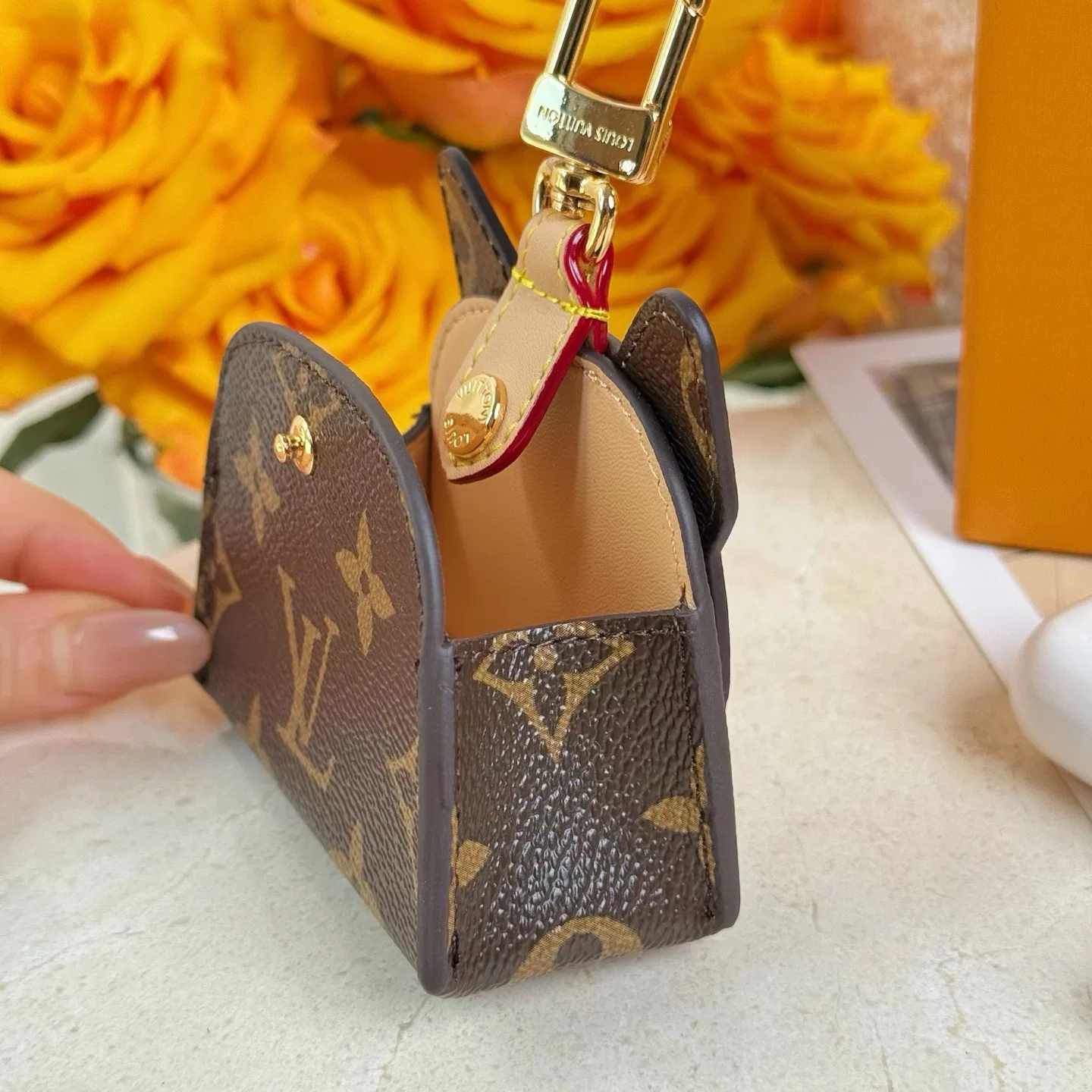 LV 27FW AKUCGHD 049 키링 7