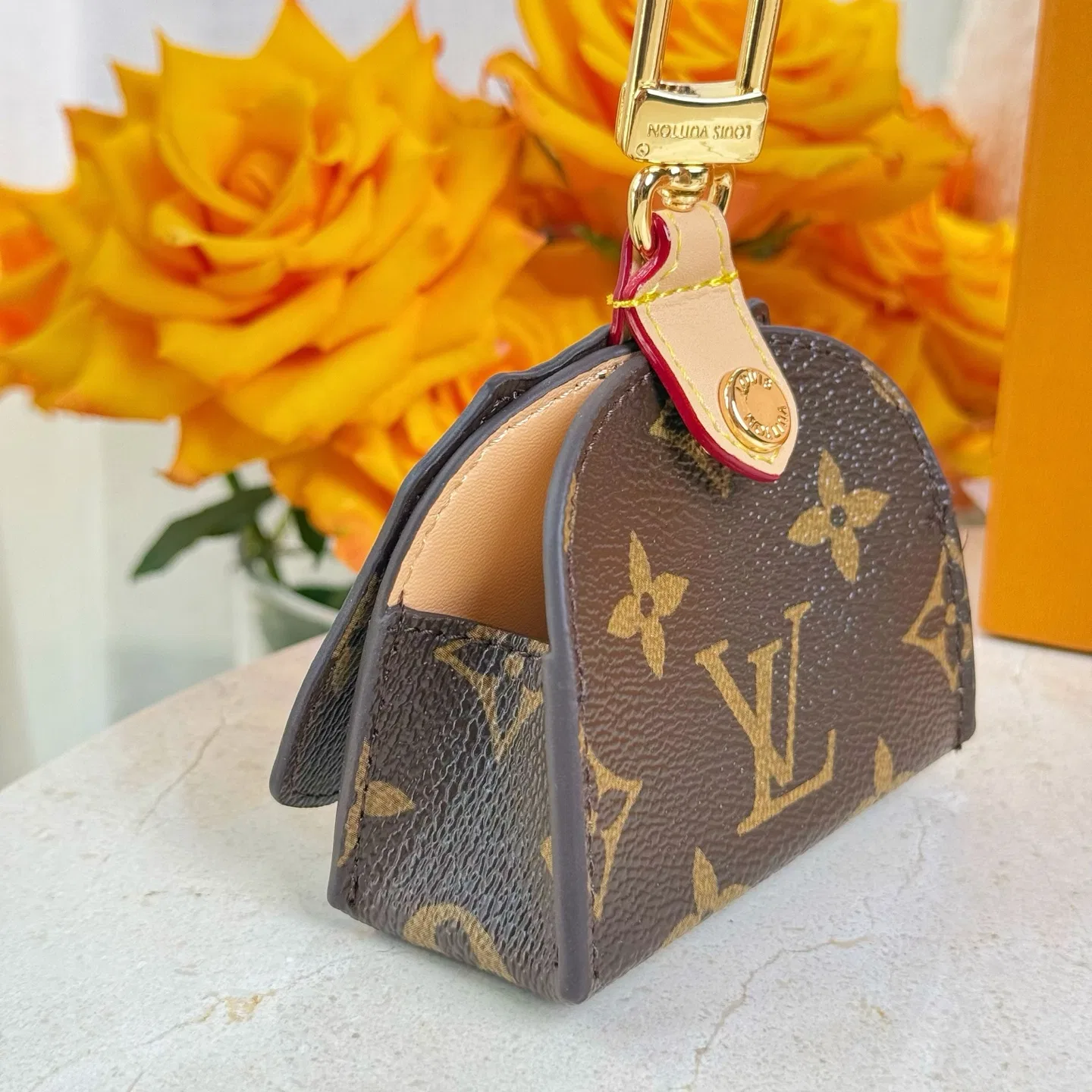 LV 27FW AKUCGHD 050 키링 9