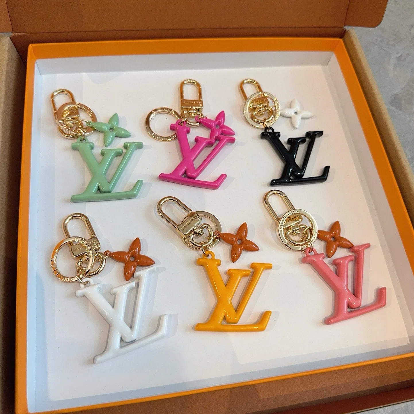 LV 27FW AKUCGHD 055 키링 7