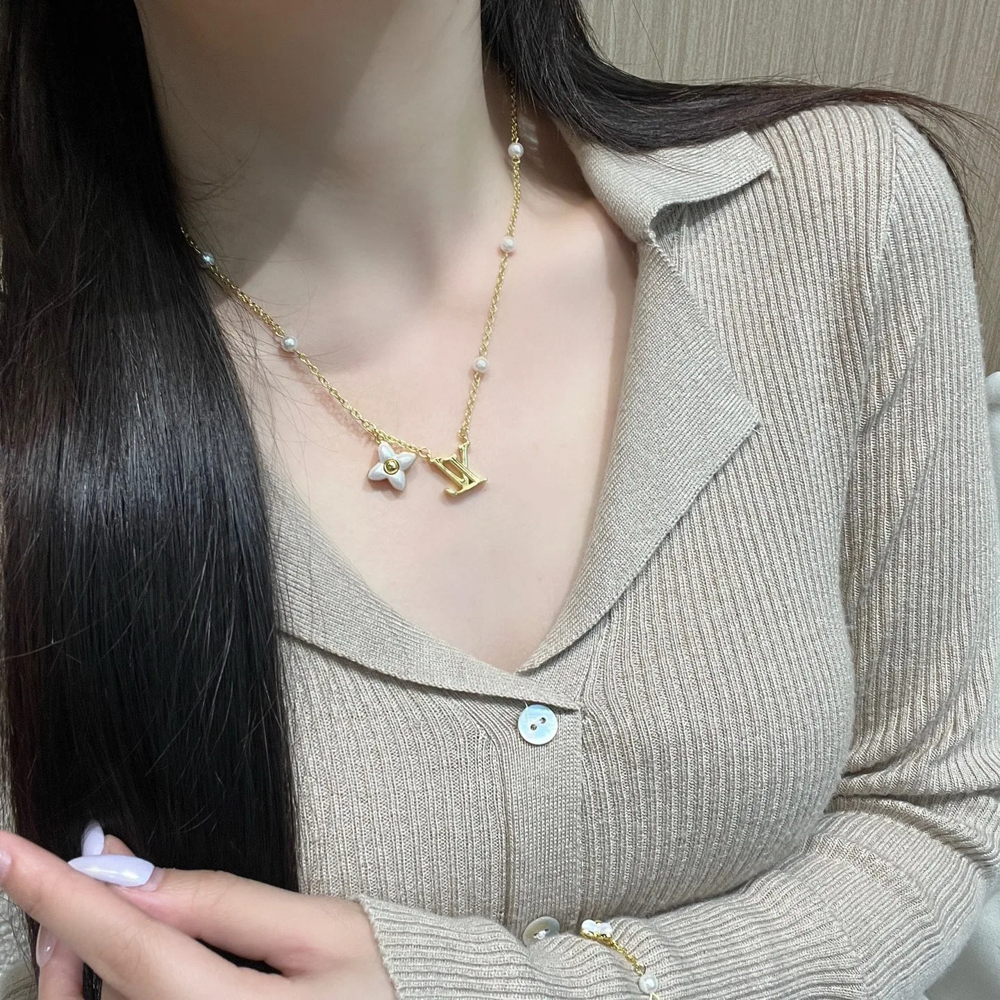 LV 27FW AKUCGHD 061 목걸이 8