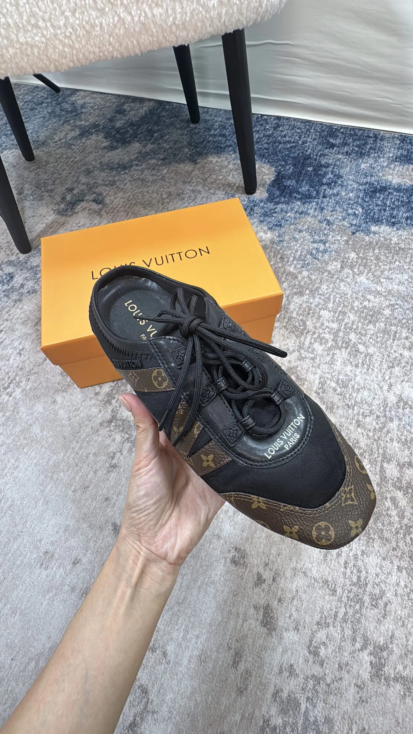 LV 27FW AKUCGHD 066 운동화 30