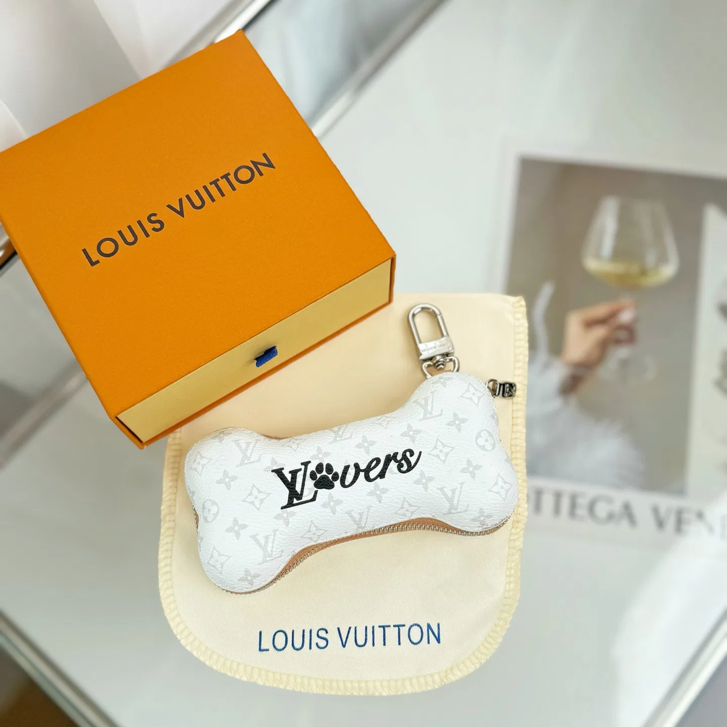 LV 27FW AKUCGHD 069 파우치 12