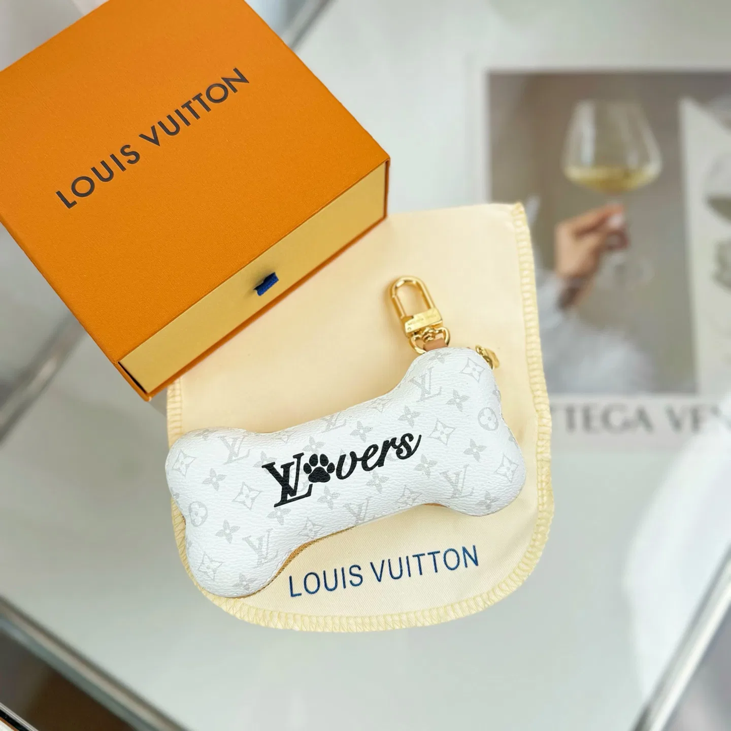LV 27FW AKUCGHD 069 파우치 13