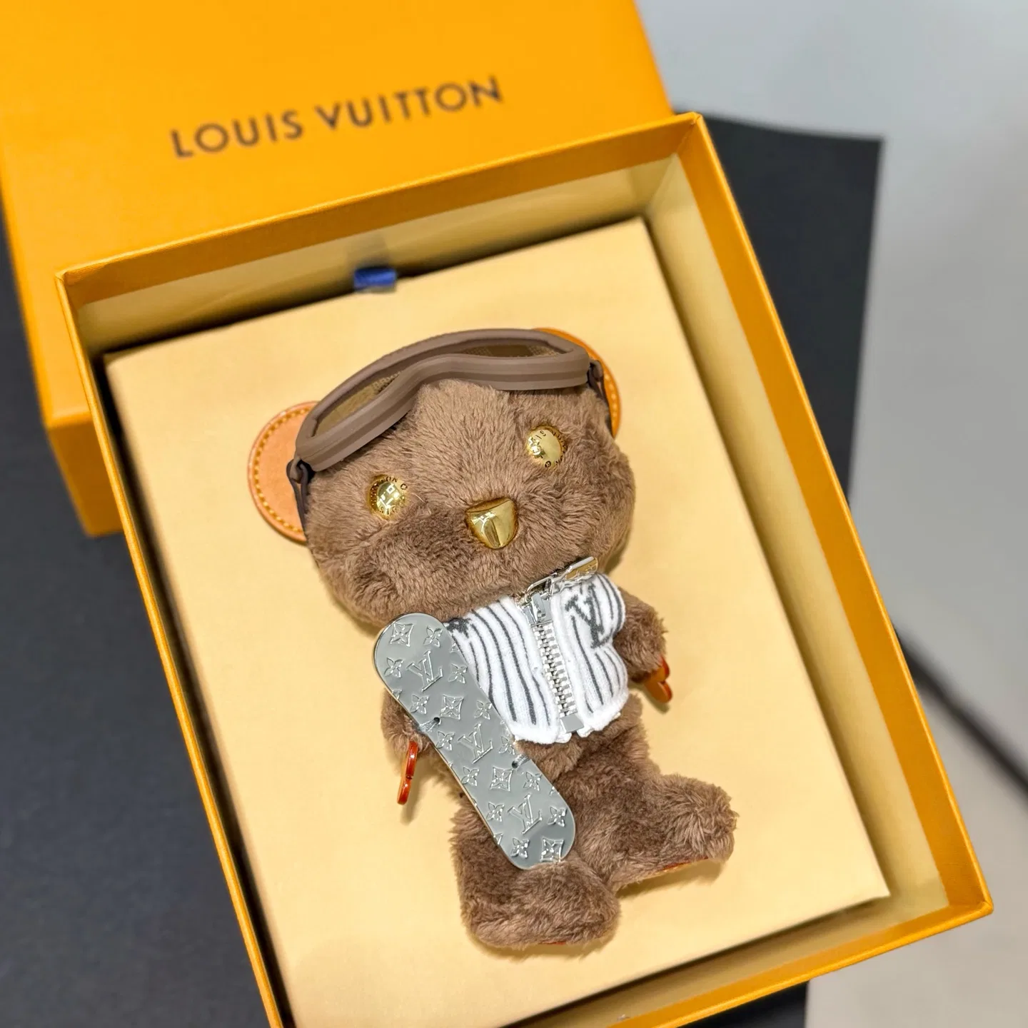 LV 27FW AKUCGHD 071 참 20