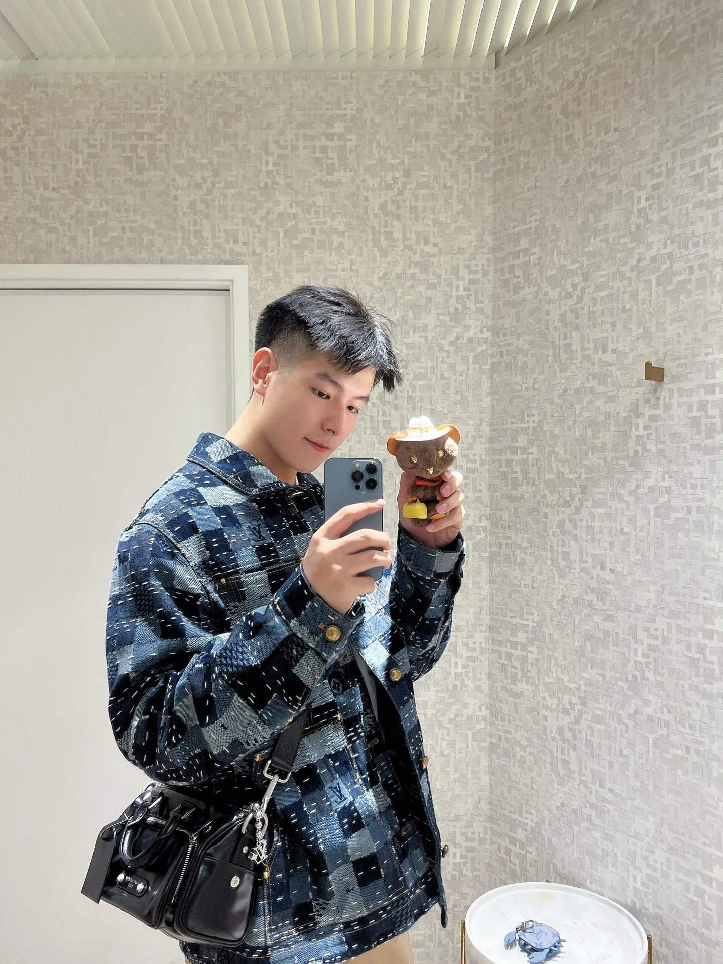 LV 27FW AKUCGHD 072 참 30