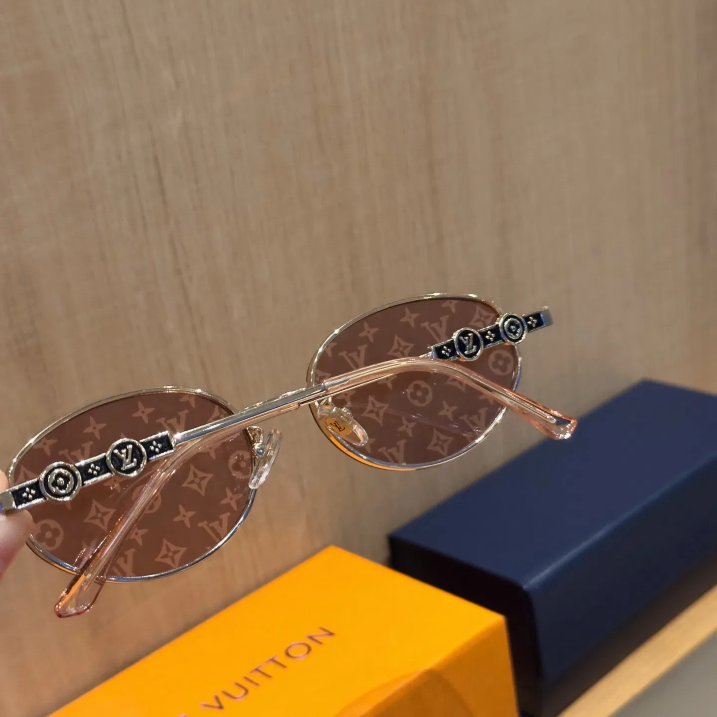LV 27FW AKUCGHD 074 선글라스 7
