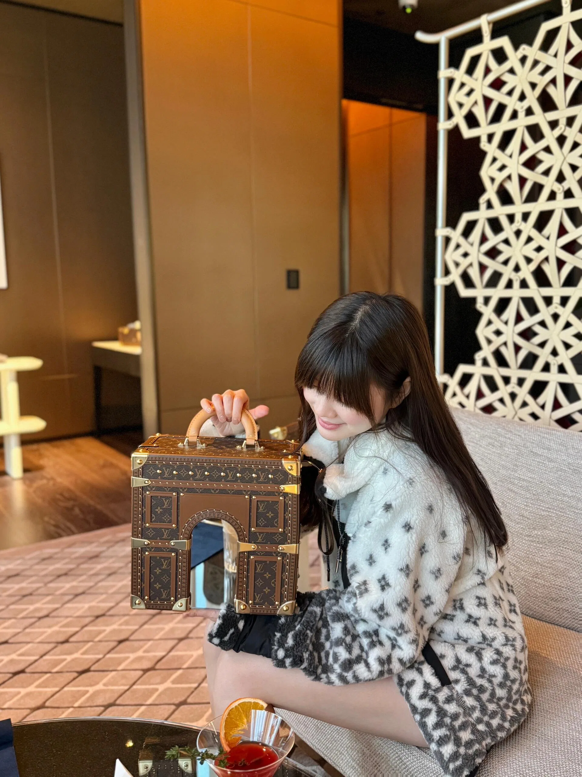 LV 27FW AKUCGHD 075 악세사리보관함 25