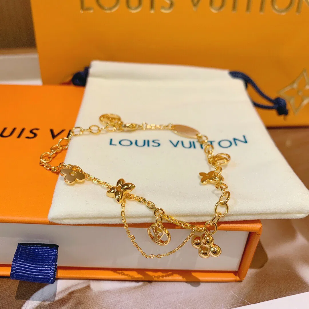 LV 27FW AKUCGHD 086 목걸이 8