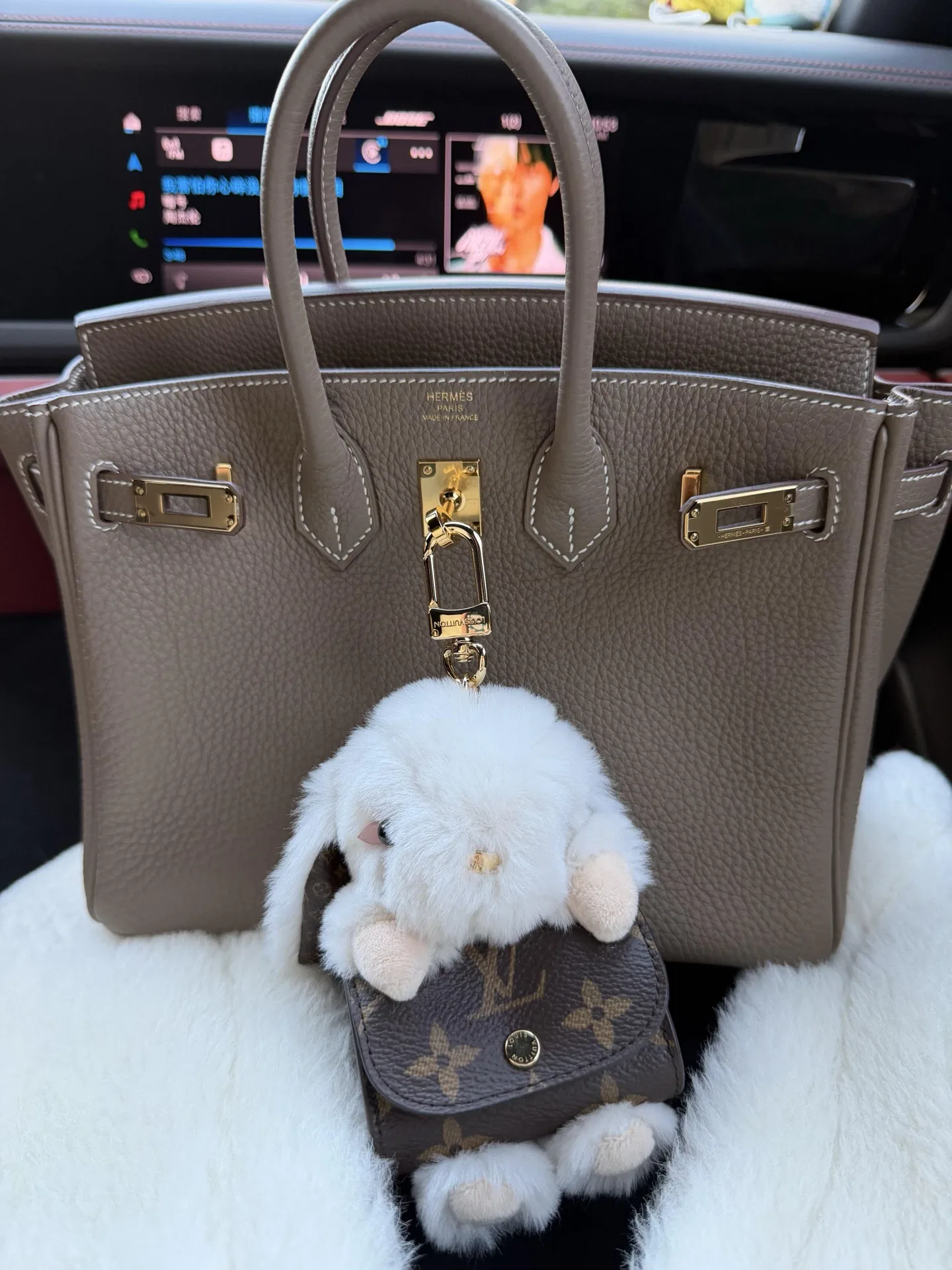LV 27FW AKUCGHD 089 참 21