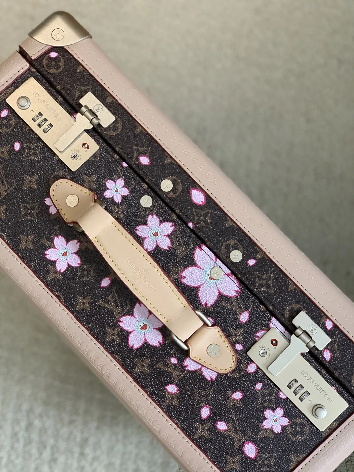 LV 27FW AKUCGHD 094 캐리어 8