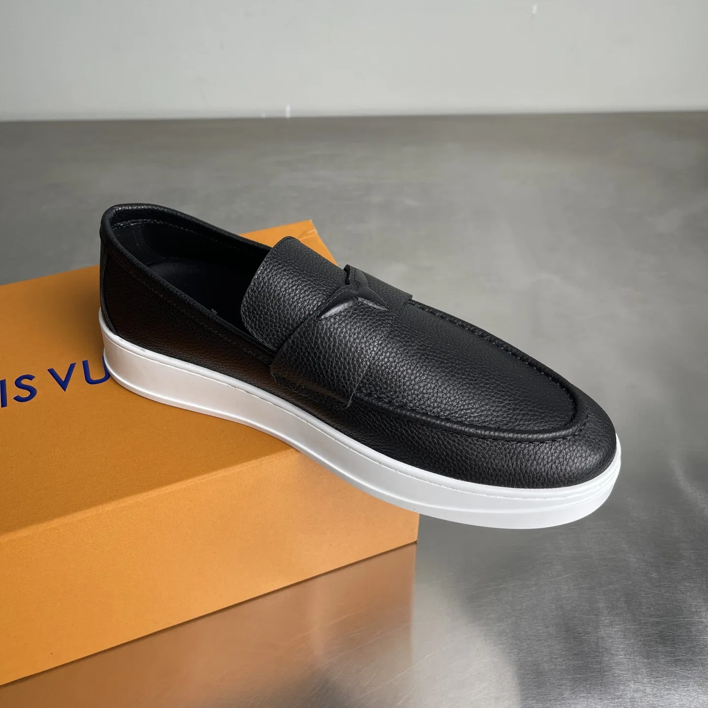 LV 27FW BMLOIMQ 003 로퍼 17