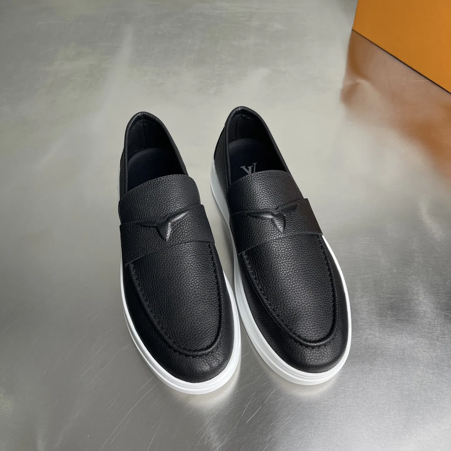 LV 27FW BMLOIMQ 003 로퍼 20