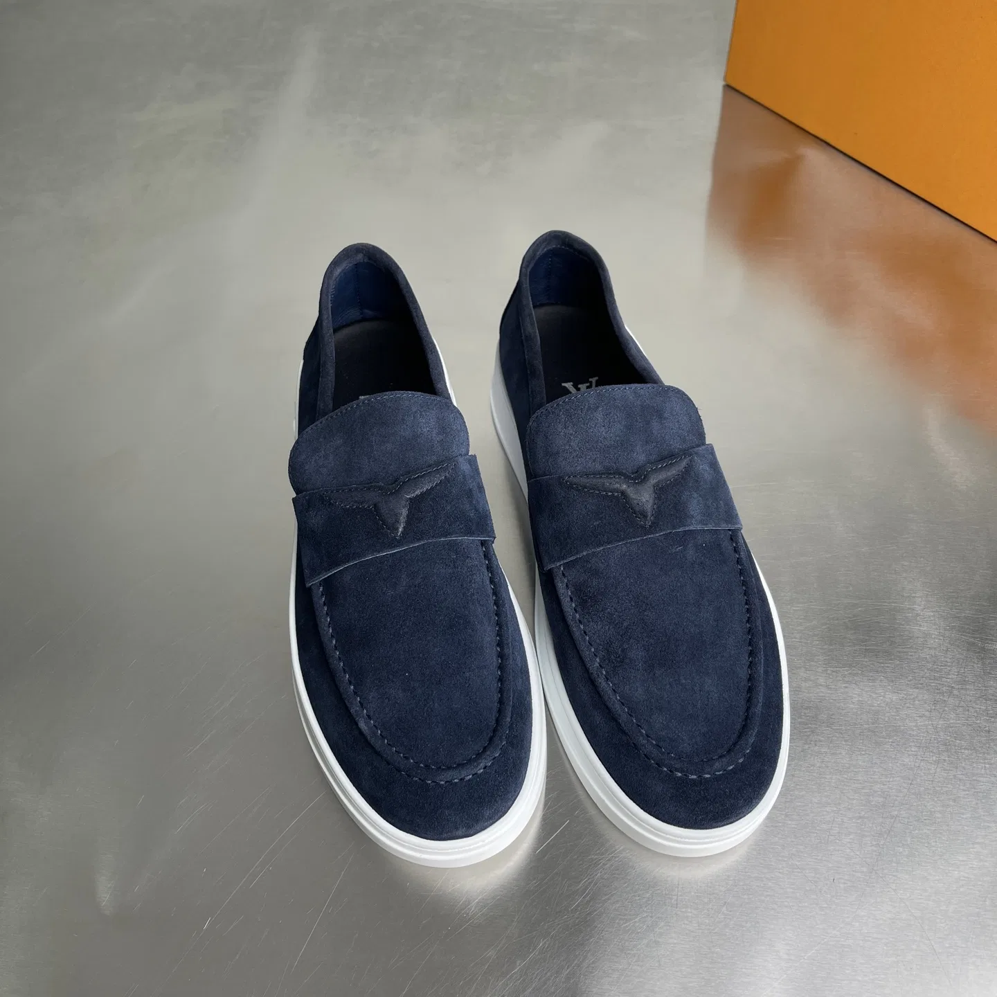 LV 27FW BMLOIMQ 004 로퍼 25