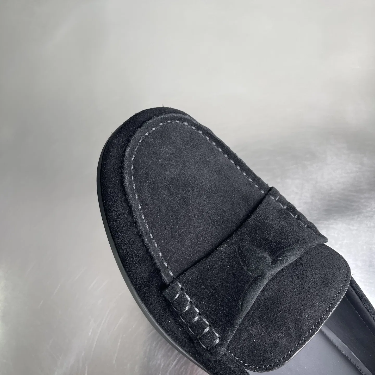 LV 27FW BMLOIMQ 008 로퍼 11