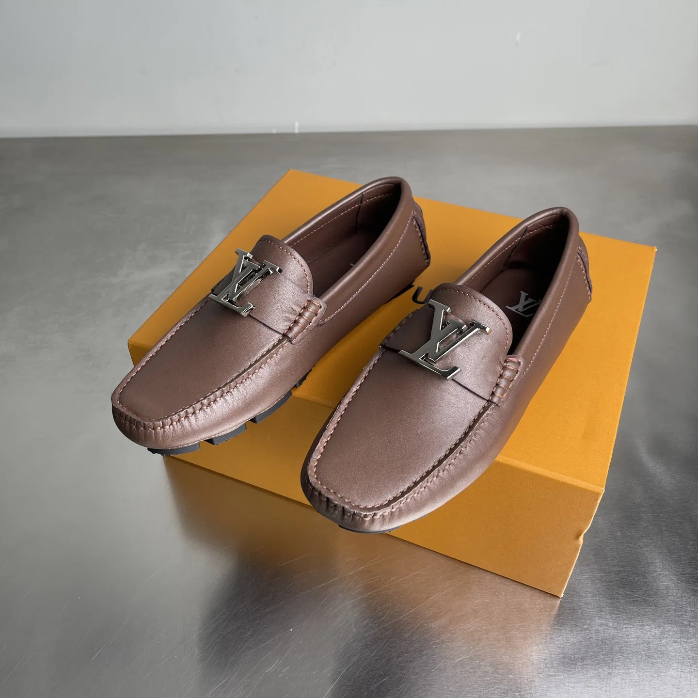 LV 27FW BMLOIMQ 010 로퍼 9