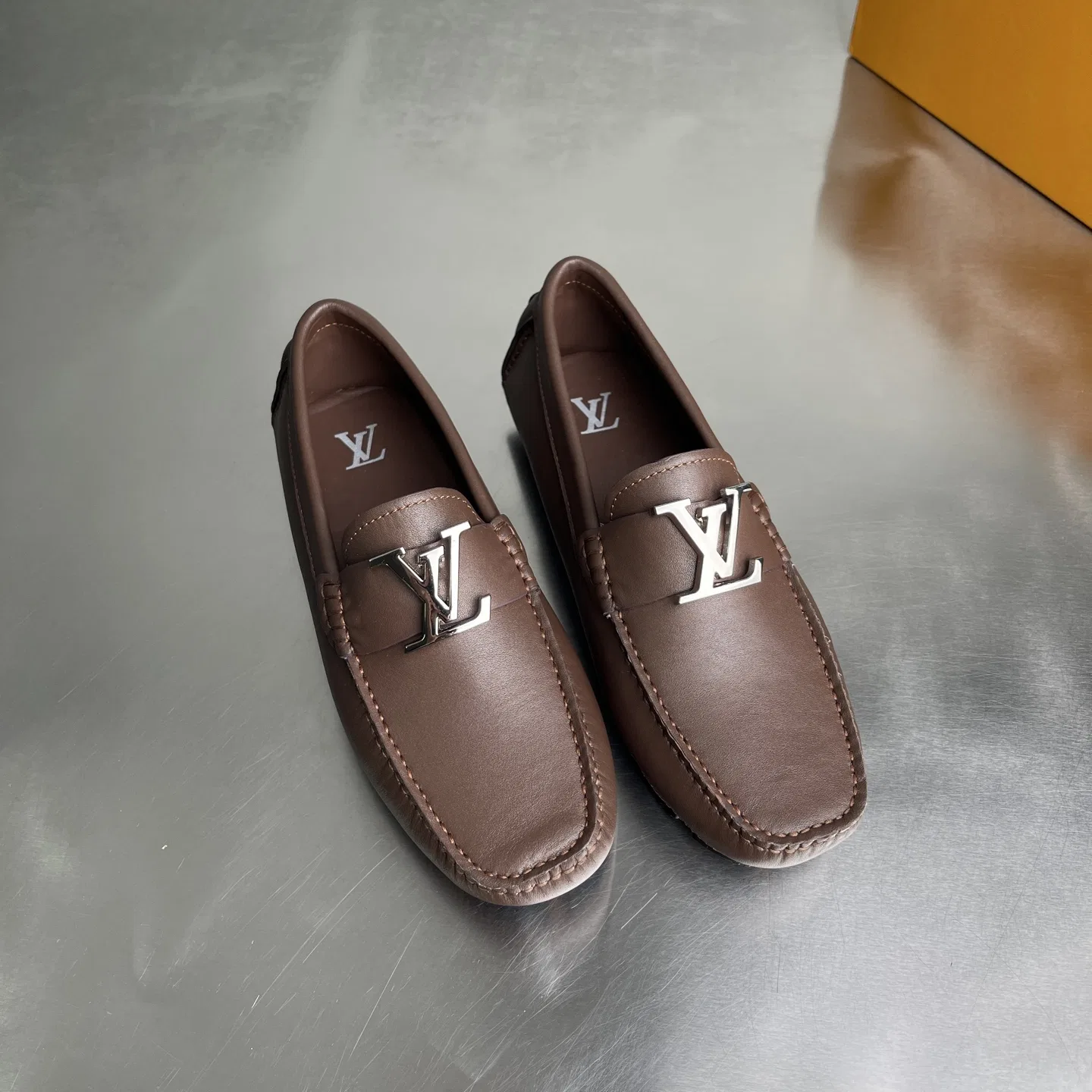 LV 27FW BMLOIMQ 010 로퍼 13