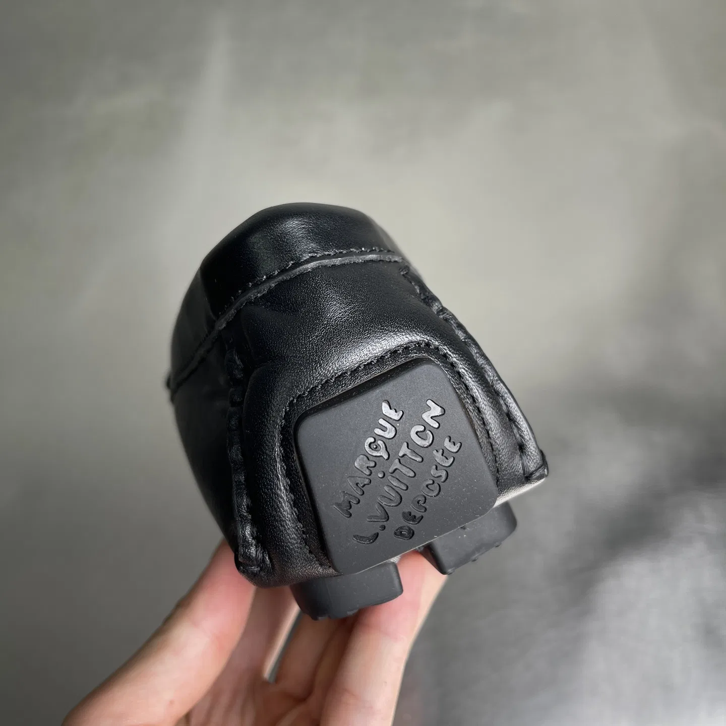 LV 27FW BMLOIMQ 011 로퍼 14