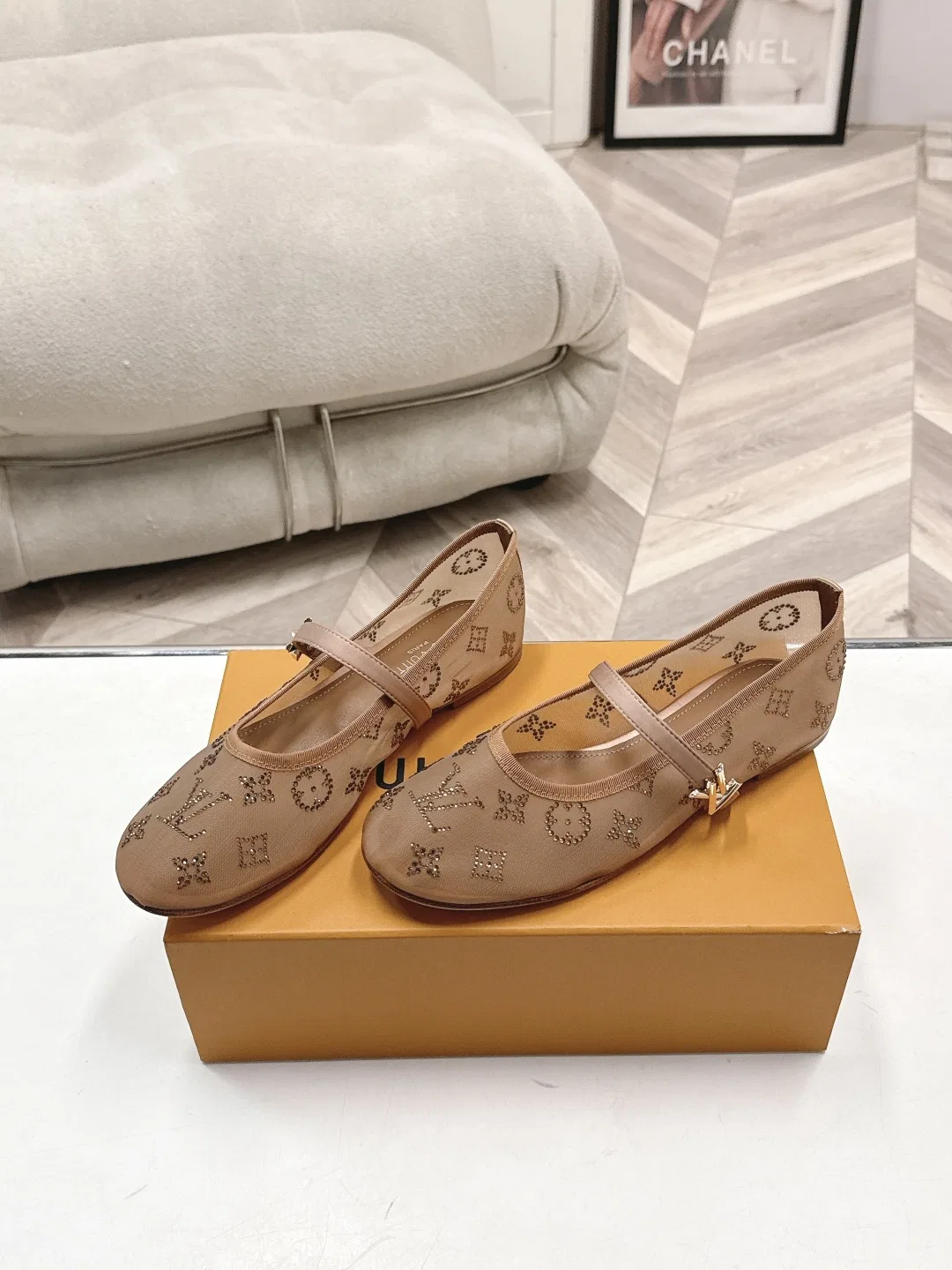 LV 27FW BMLOIMQ 014 플랫슈즈 11